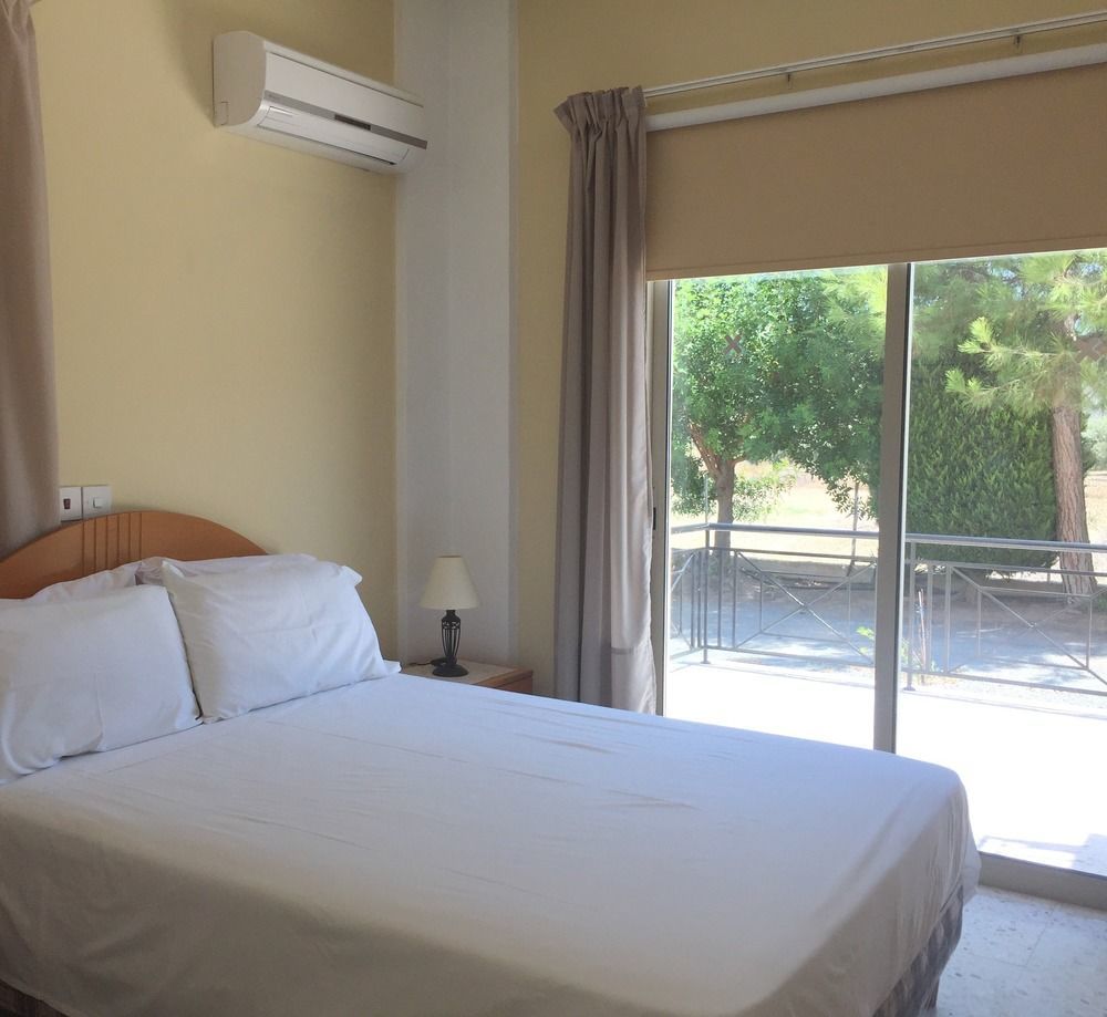 Himonas Apartments Pissoúri Extérieur photo